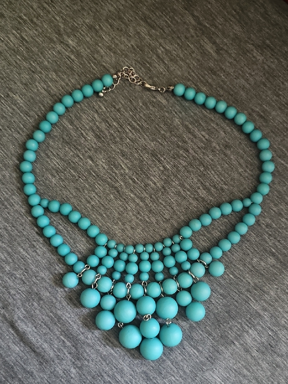 Source Unknown Turquoise Beaded Statement Necklace
